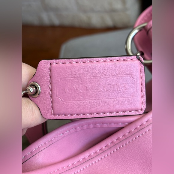 Coach Nearly Vintage Bleeker Elisa Bag (2009), Pink - Picture 7 of 15